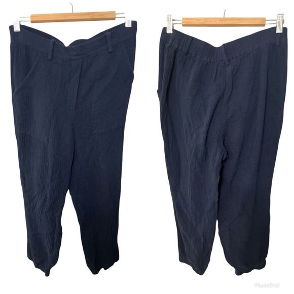 Saks Fifth Avenue Pants - Saks Fifth Avenue Cotton Gauze Capri Medium Navy Blue Pants Vintage 90s women